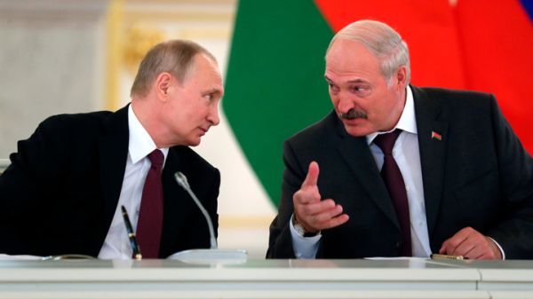 Лукашенко озвучил позицию России по мирным переговорам на Украине