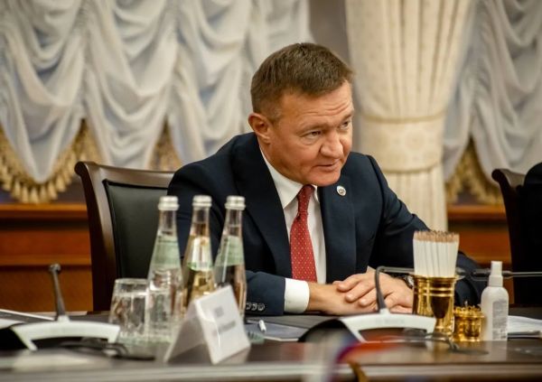 Путин освободил Романа Старовойта от должности министра транспорта России