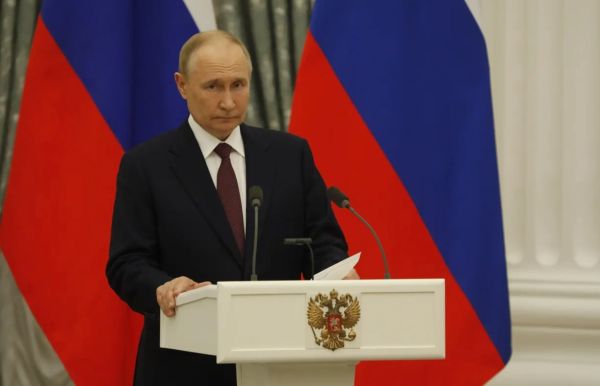 Поддержка многодетных семей в России на Всероссийском свадебном фестивале