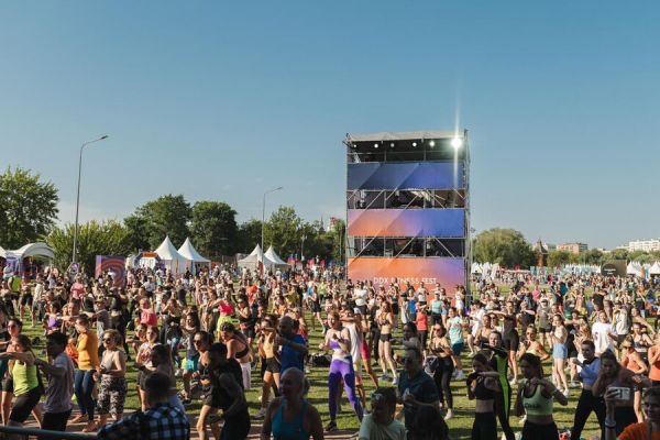 DDX Fitness FEST 2023 в Коломенском с workouts и музыкой