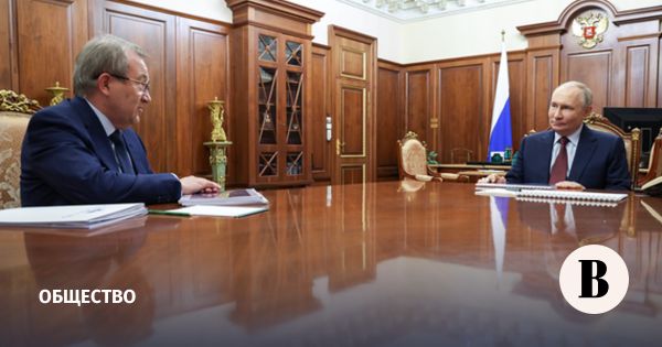 Ключевые темы обсуждения Путина с главой РАН о научной поддержке и образовании