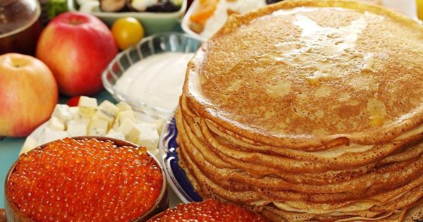 Как приготовить воздушные блины на молоке