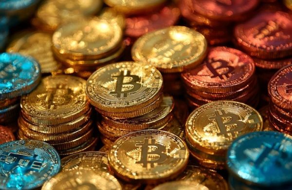 Россия комментирует действия НАТО и разрабатывает механизмы для работы с криптовалютой