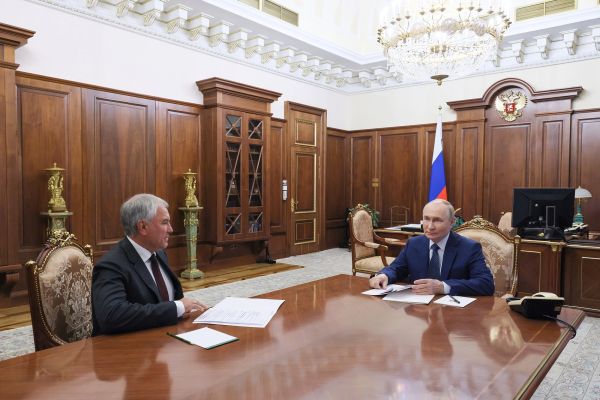 Работа Госдумы под контролем Путина и Володиным