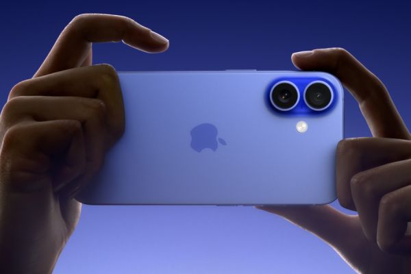 Цена iPhone 16 в России опустилась до 57 тыс рублей