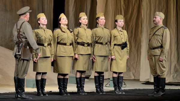 Уникальная культурная программа Салаватского театра в Калмыкии