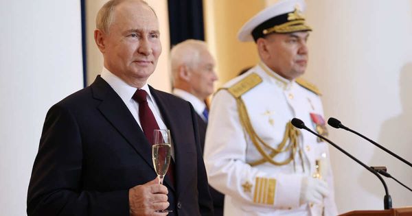 Прием иностранных гостей в честь Дня Военно-морского флота России