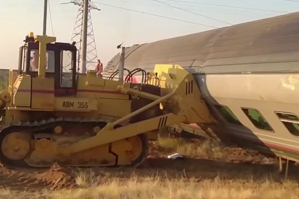 ДТП с поездом в Волгоградской области вызвало серьезные задержки пассажирских составов