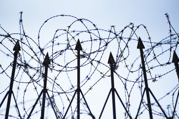 Суд приговорил бабушку-гангстера за наркоторговлю в Великобритании