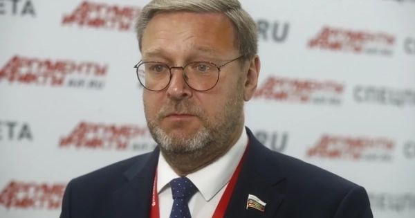 Косачев поддерживает критику Орбана в отношении политики ЕС