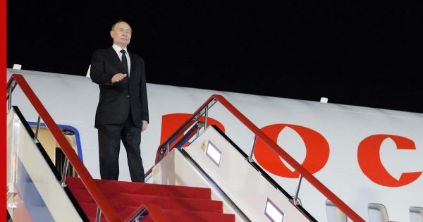 Государственный визит Путина в Азербайджан с переговорами о сотрудничестве