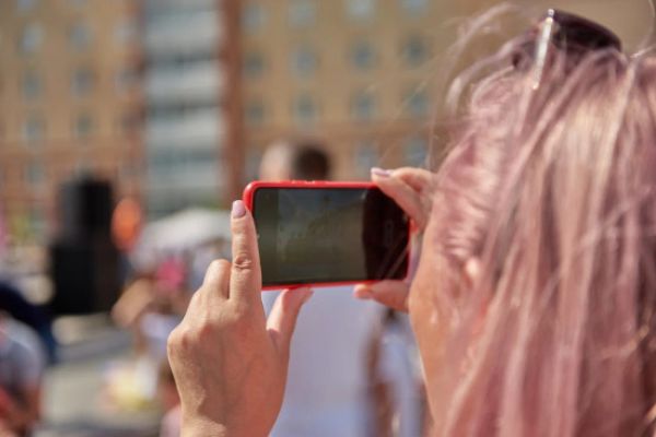 В Тюмени создадут инсталляцию на основе женских историй