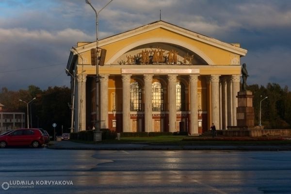 Начало театрального сезона в Карелии с юбилейными премьерами