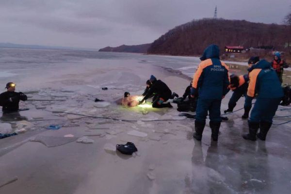 Трагедия на тонком льду водоема унесла жизни супругов